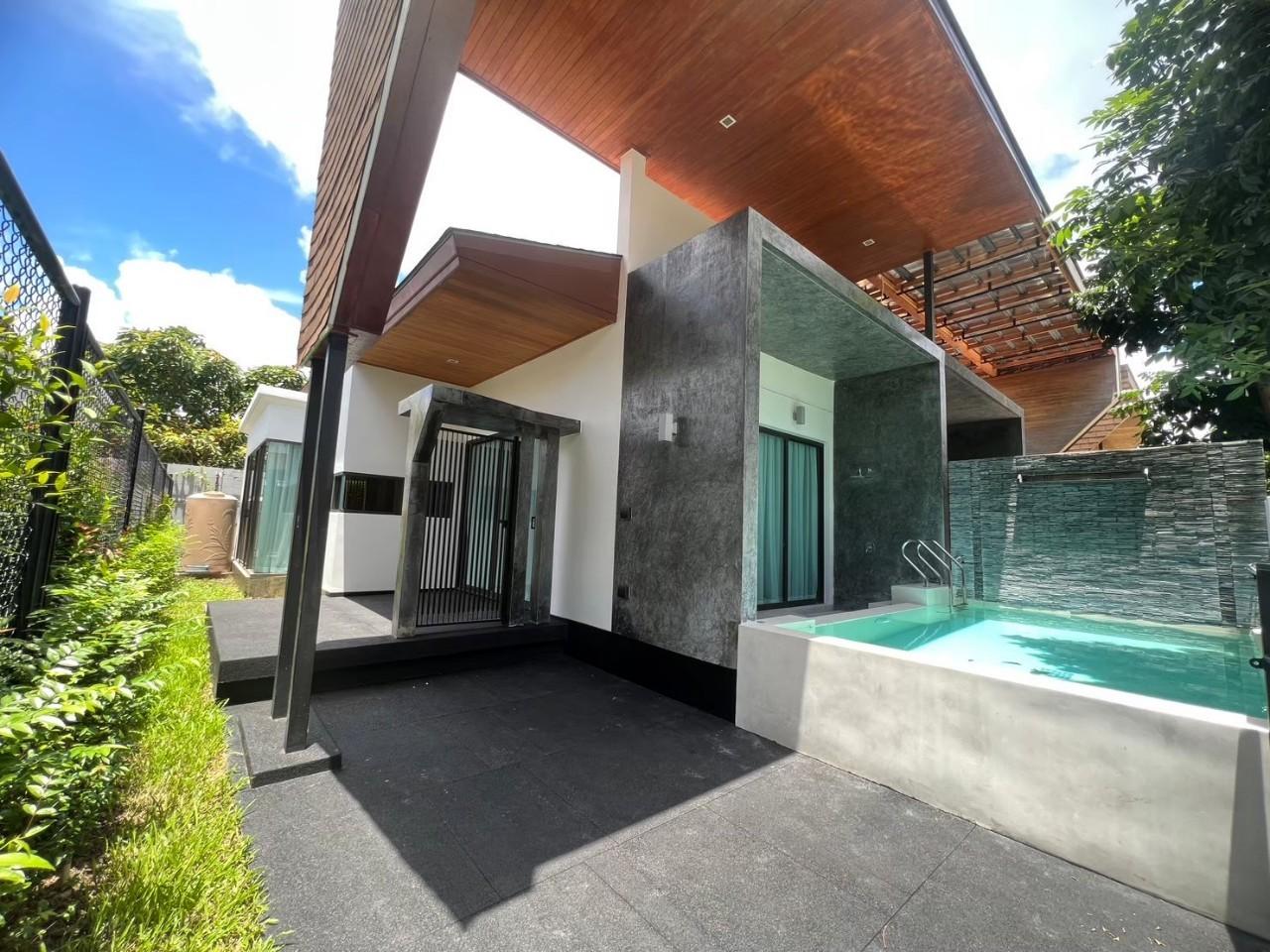 Private Pool Villa Chalong WR-01976 1