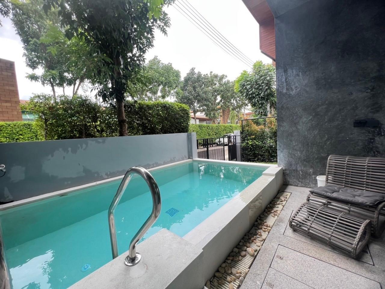 Private Pool Villa Chalong WR-01976 10