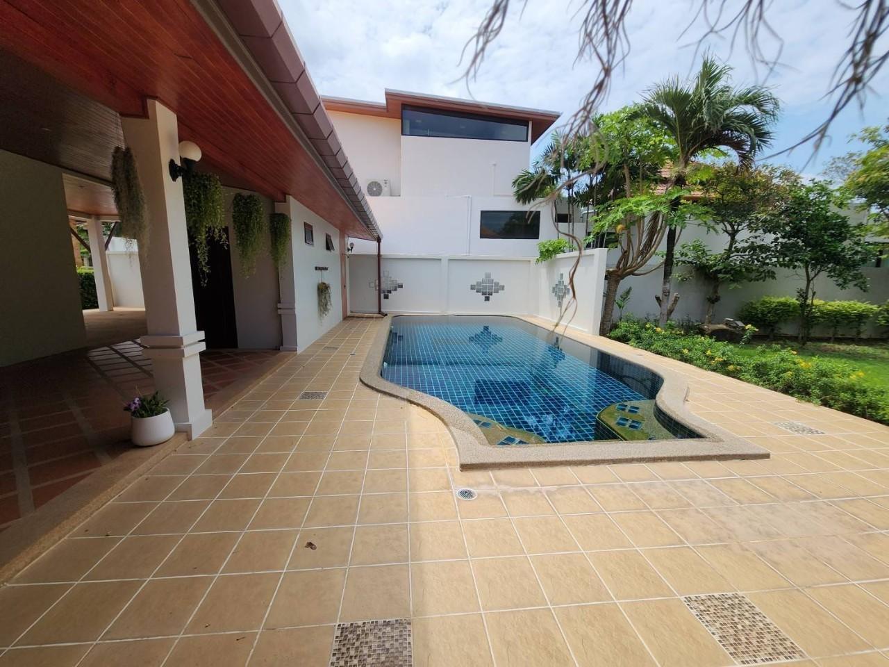 Pool Villa Rawai WR-02113 12