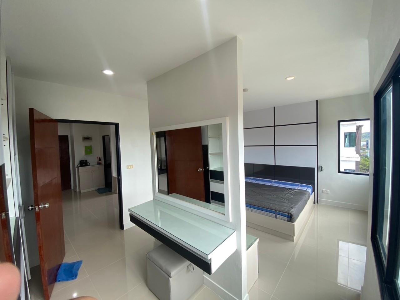 Phanason City Condominium WR-02565 5